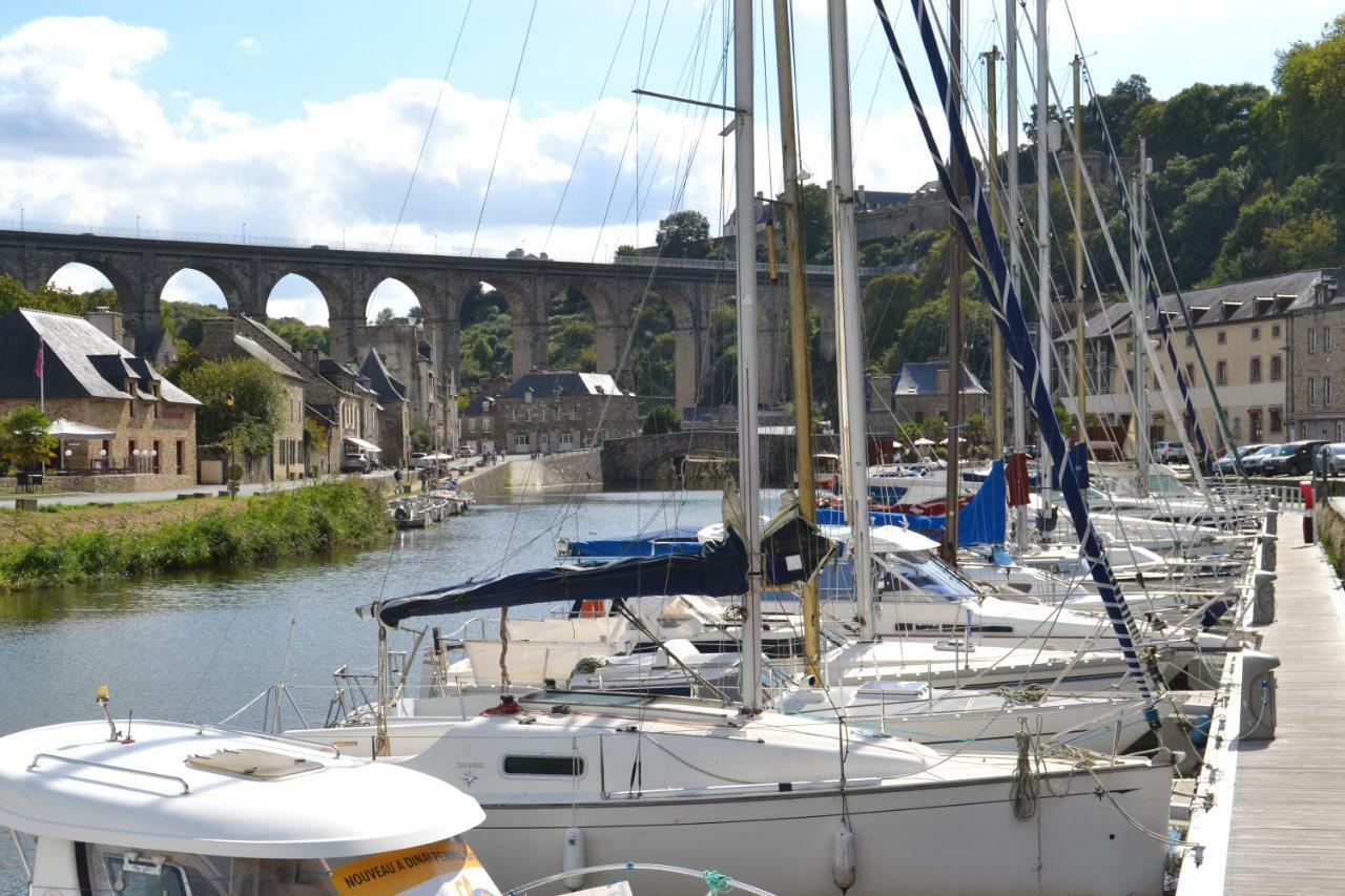 Vue Sur Le Port De Dinanアパートメント エクステリア 写真